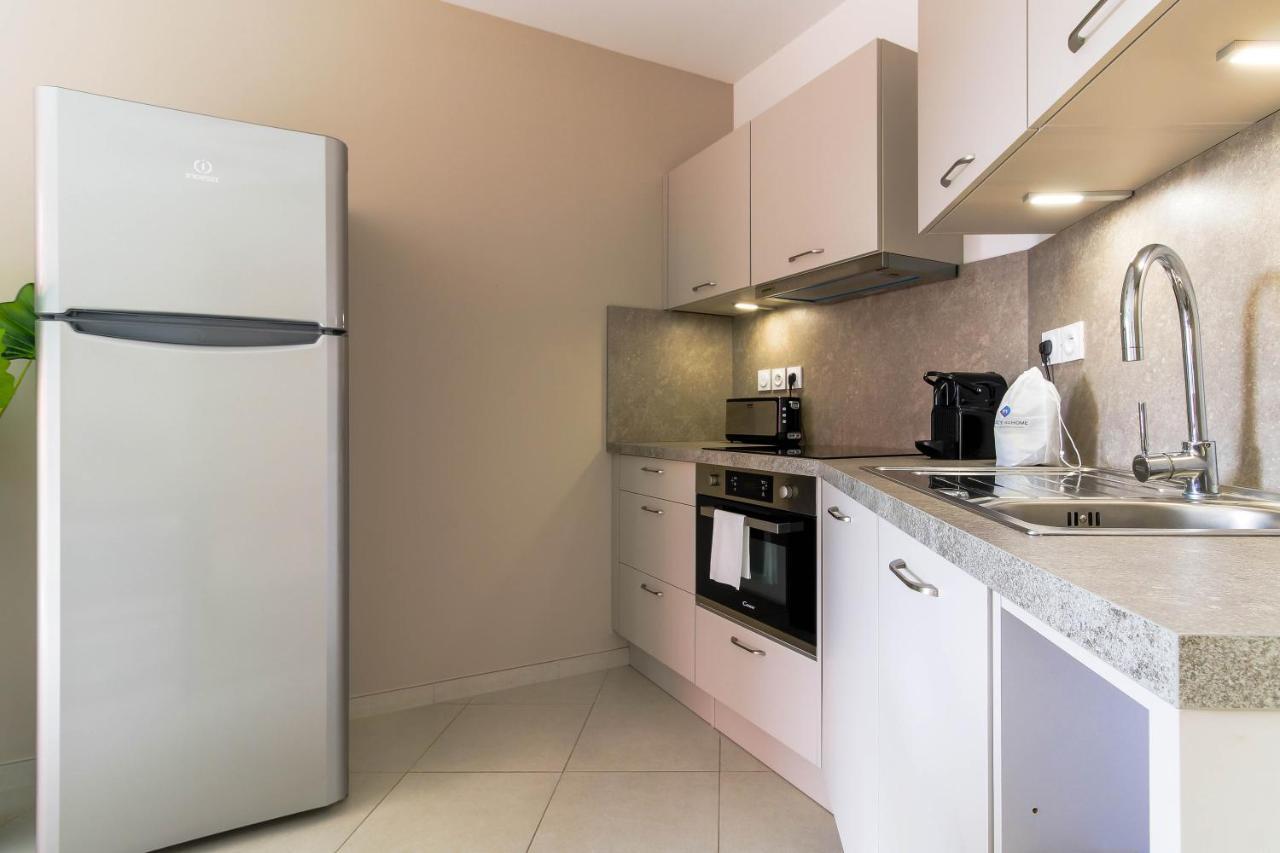 Select'so - Le Poseidon Apartment